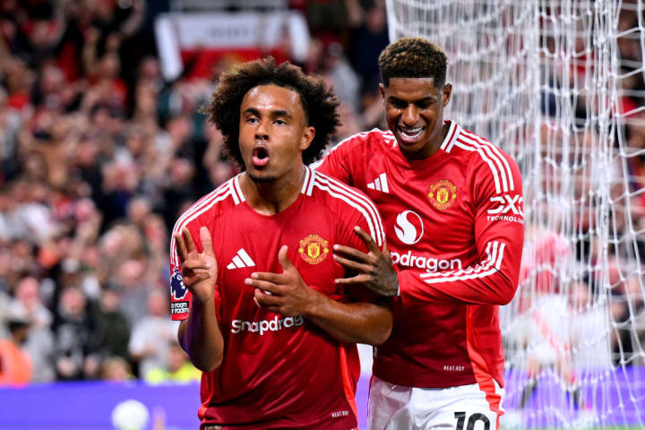 Marcus Rashford và Joshua Zirkzee