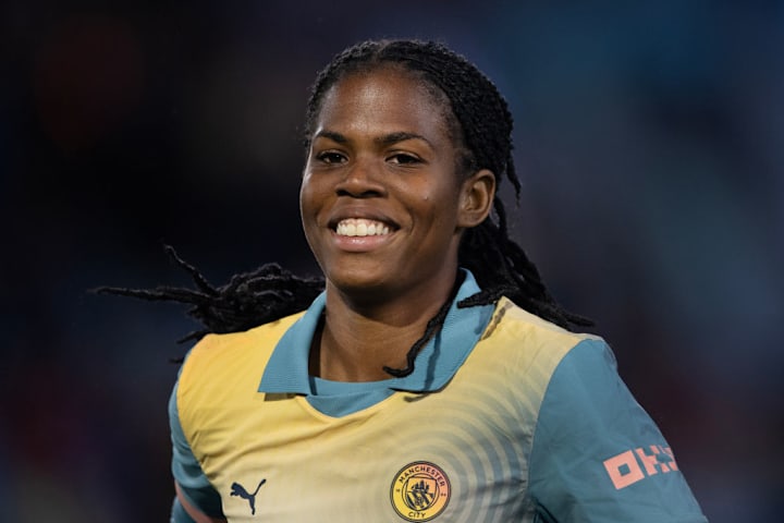 Khadija 'Thỏ' Shaw