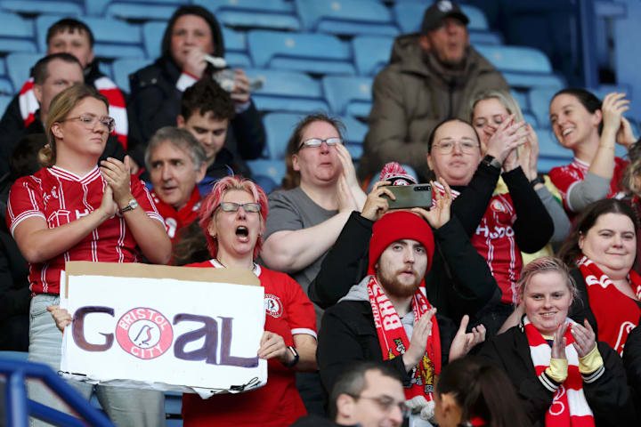 Leicester City v Bristol City - Giải vô địch bóng đá nữ Barclays