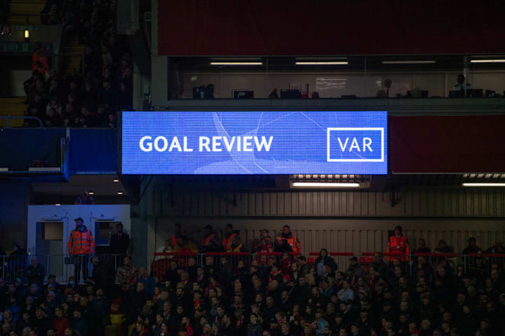 Liverpool FC v SSC Napoli: Bảng A - UEFA Champions League