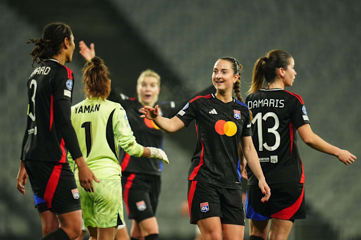 Galatasaray Petrol Ofisi v Olympique Lyonnais - UEFA Women's Champions League