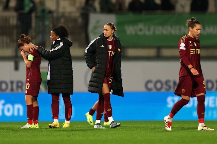 VfL Wolfsburg v AS Roma - Vòng bảng UEFA Women's Champions League 2024/25 MD5