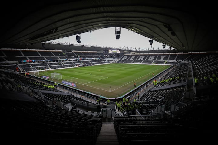 Sân vận động Pride Park 