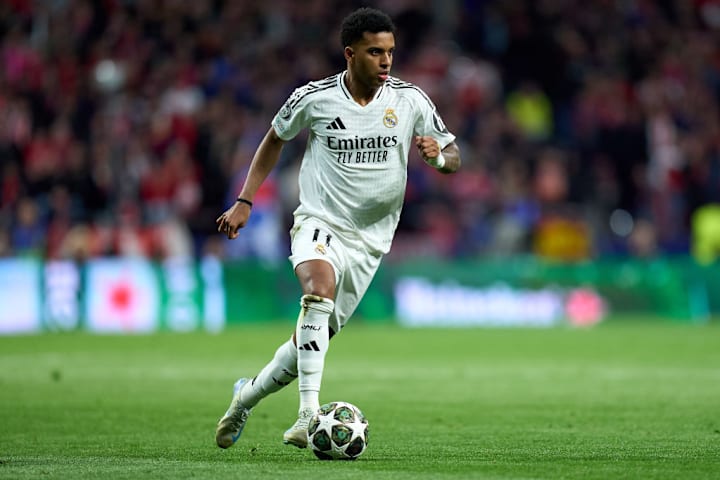 Rodrygo đi